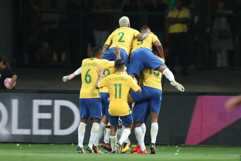 Neymar lidera la selección Brasil para amistosos contra Japón e Inglaterra