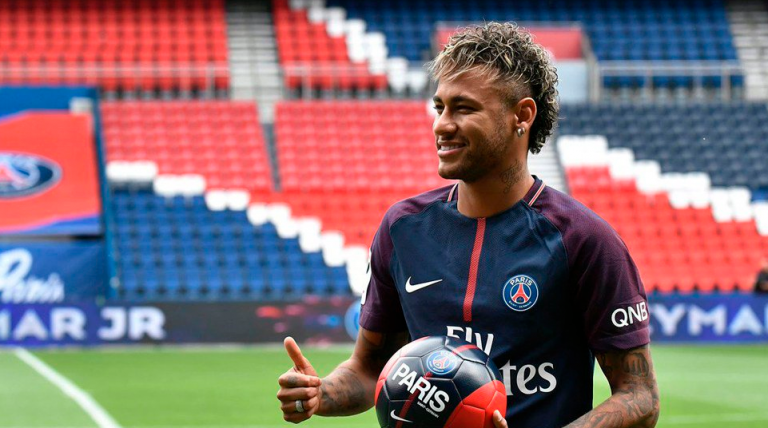 Neymar desmiente mala relación con Emery y Cavani