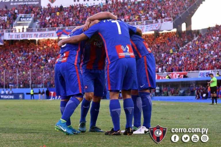 Leonel Álvarez logra título con Cerro Porteño en Paraguay