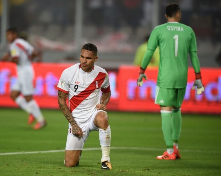 Guerrero espera respuesta de la FIFA  .