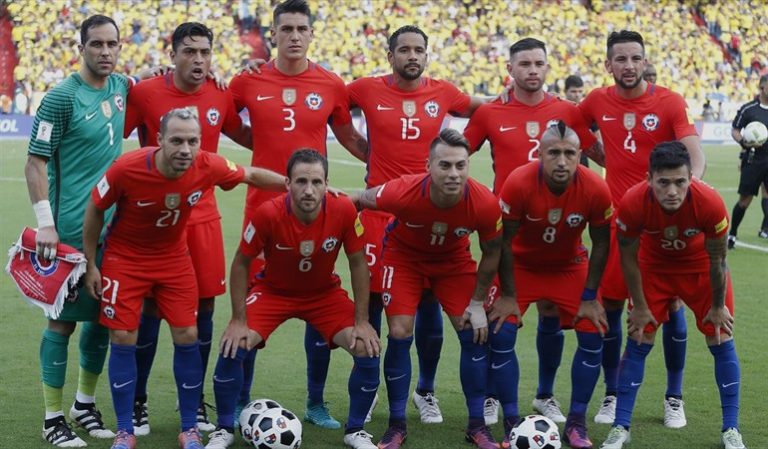Chile prepara plan B, si Reinaldo Rueda no acepta como seleccionador