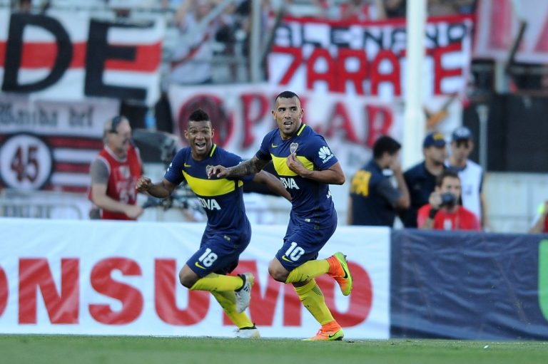 Carlos Tevez regresa a Boca Juniors