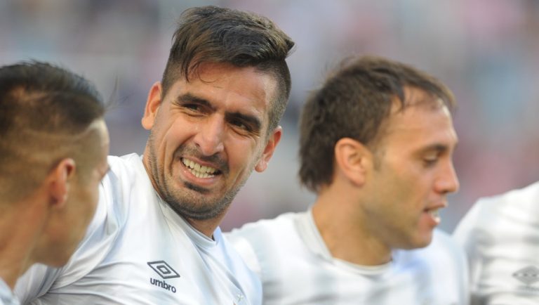 Futbolistas afectados por pólvora