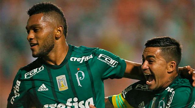 Borja a gusto con el técnico del Palmeiras
