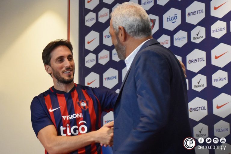 Luis Zubeldía nuevo técnico de Cerro Porteño