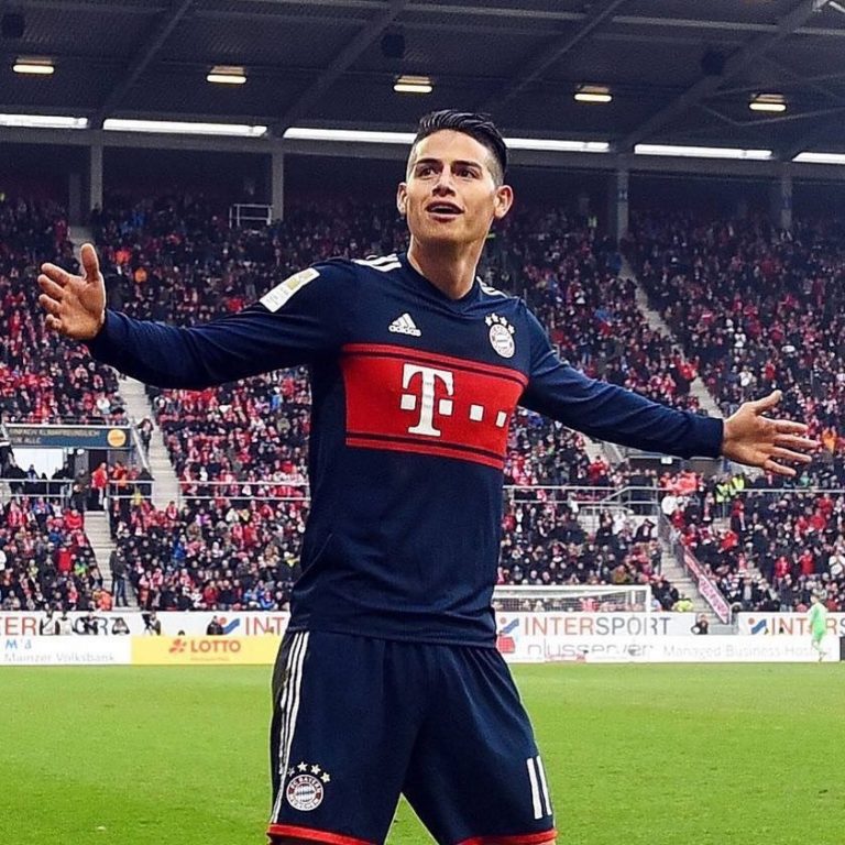 James se queda en Bayern, asegura su técnico