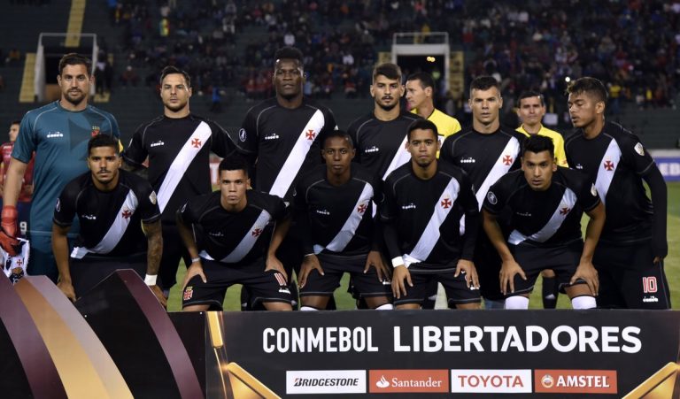 Vasco  y  Nacional (U) avanzan a los grupos de Copa Libertadores