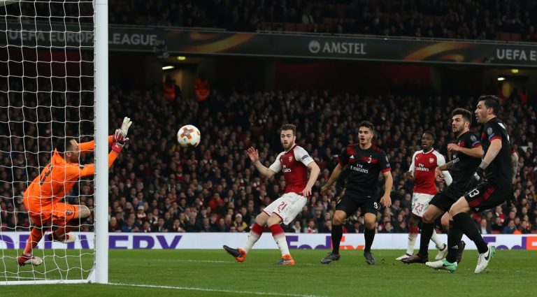 Arsenal con Ospina clasifica a cuartos en Europa League