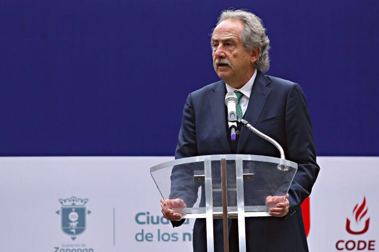Renunció presidente del fútbol mexicano