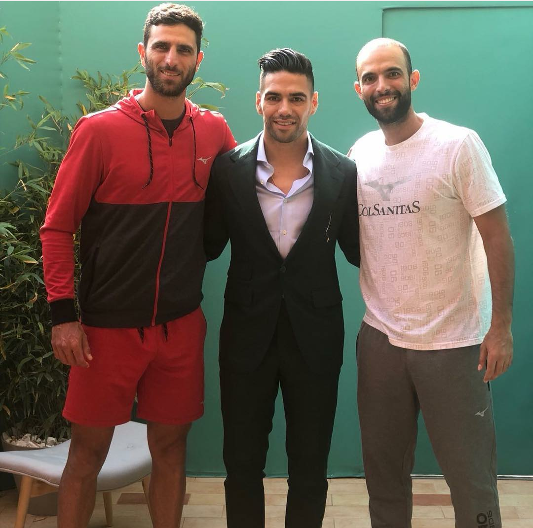 Del tenis al fútbol, Cabal y Farah entrenan con Falcao ...