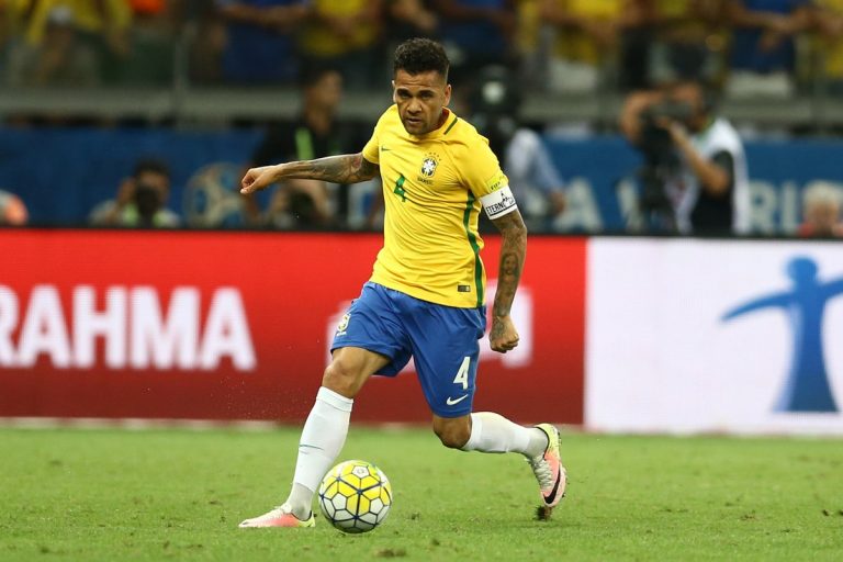 Dani Alves se queda sin Mundial y el título que le falta