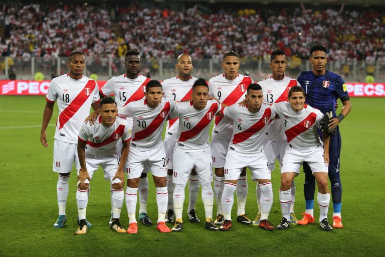 ‘El Mudo’ firme con Perú al Mundial