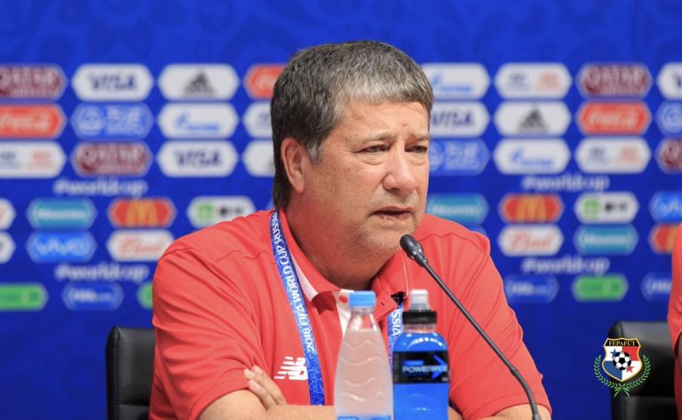 ‘Bolillo’ Gómez reitera elogios a la selección Colombia