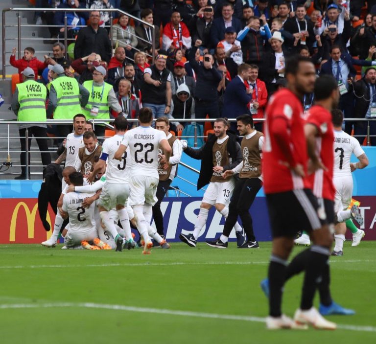 Uruguay venció a Egipto sobre la hora