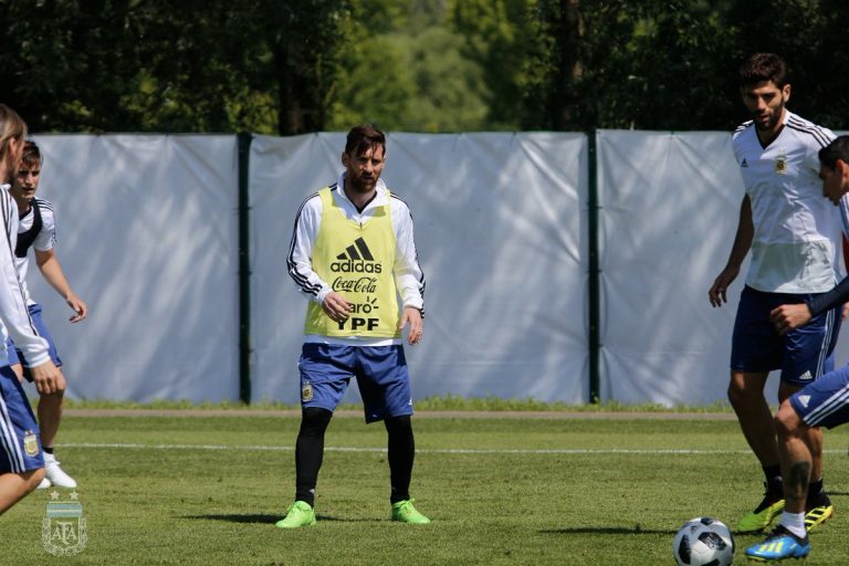 Messi inicia ante Islandia su camino en Rusia