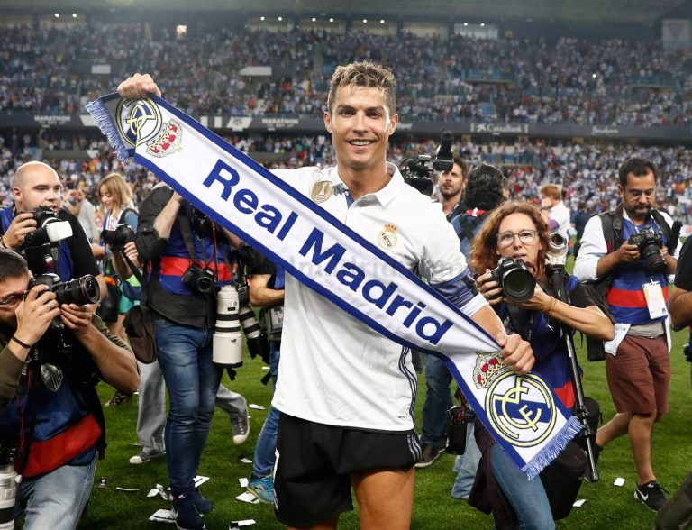 Cristiano Ronaldo es oficialmente nuevo jugador de Juventus