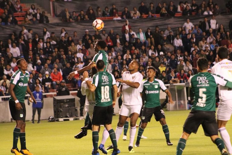 Cali perdió 1-0 ante LDUQ en juego de ida de Sudamericana
