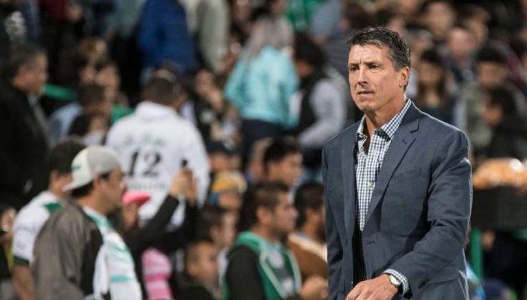 León de México despide a su técnico