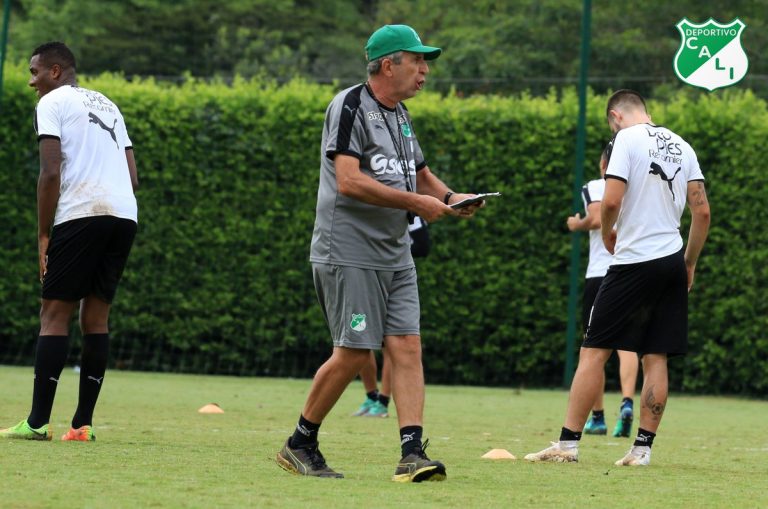 Pelusso dejó el Cali y agredieron al defensa Quintero