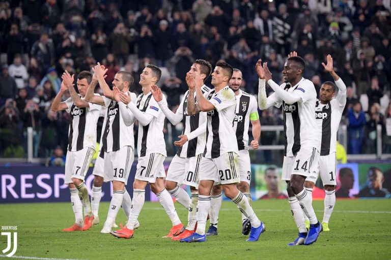 Juventus a octavos de final en la Champions