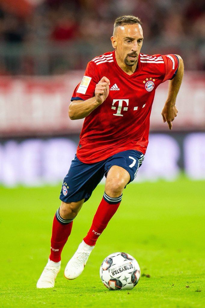 Bayern impondrá dura sanción a Ribery por insultar a sus críticos