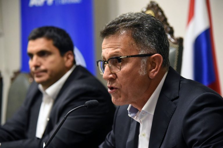 Osorio se defiende y contraataca