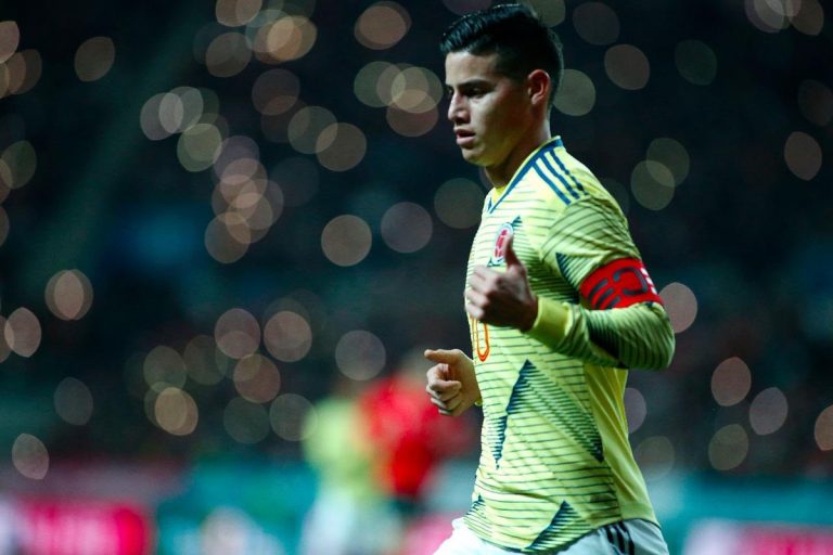 James se nacionalizó español