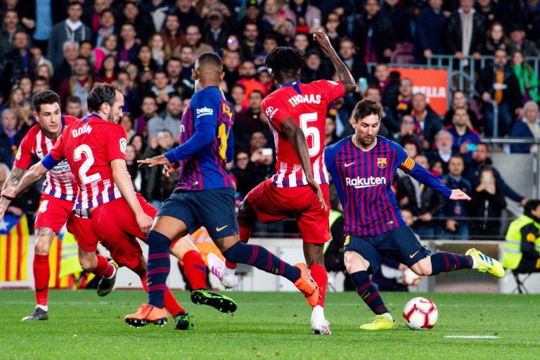 Barcelona cerca de cantar el alirón