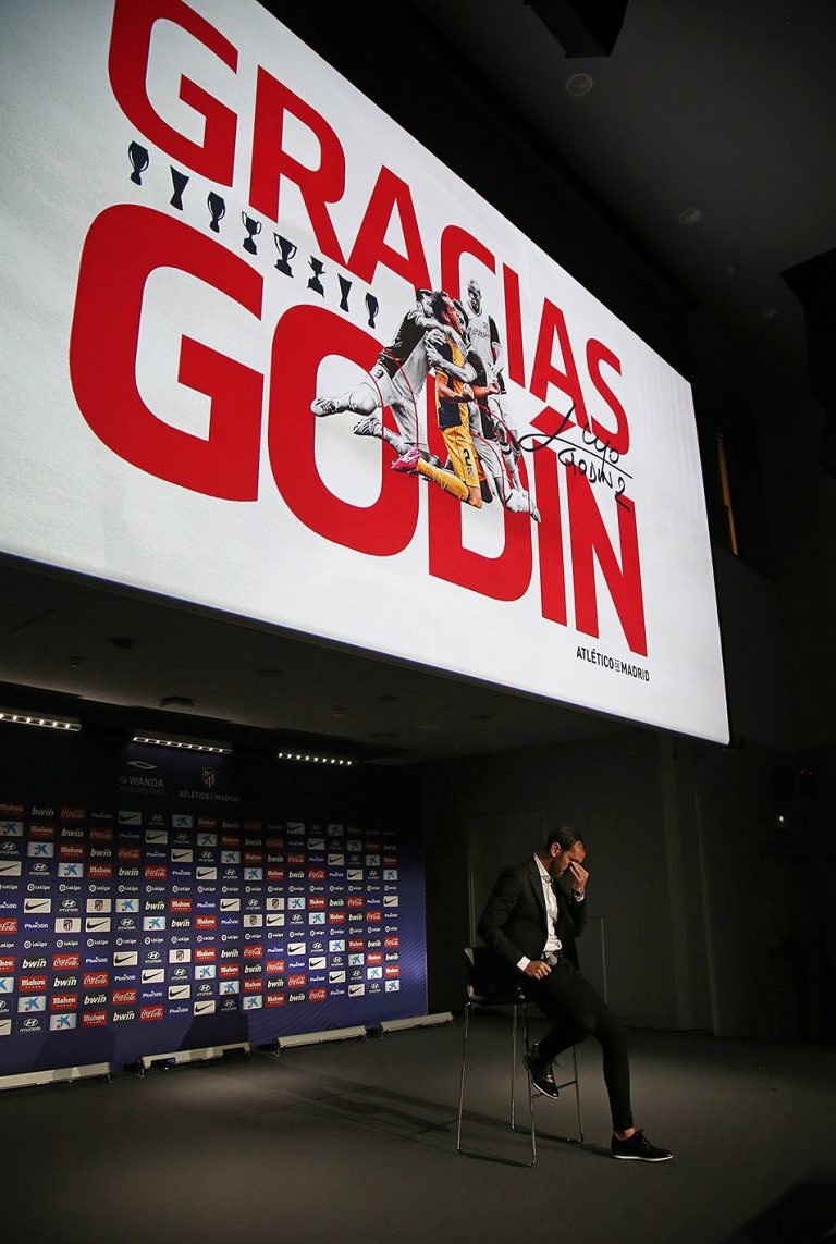 Godín se despidió del Atlético