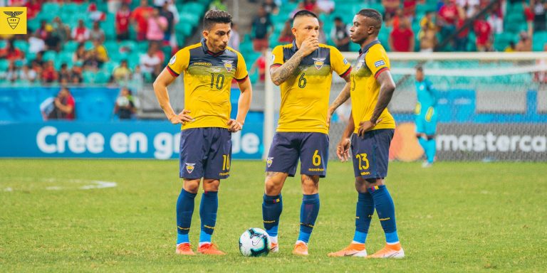 Estalla crisis en el fútbol ecuatoriano