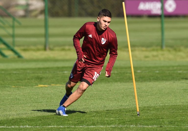 Quintero agiliza su recuperación y entrena con River Plate