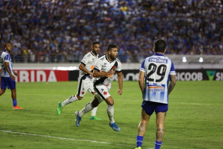 Morelos y Henríquez, principales goles colombianos en el mundo