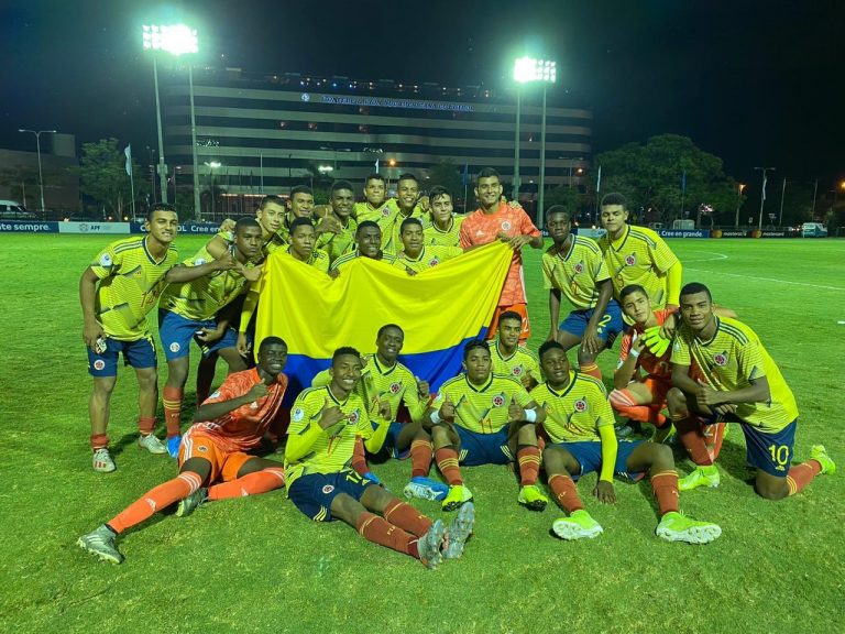 Colombia sub-15 a semifinales del Suramericano