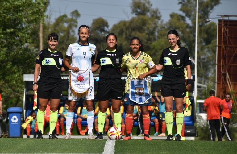 Selección femenina de Colombia goleó a Argentina