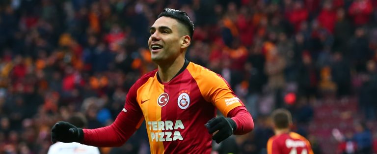 Falcao anotó en triunfo del Galatasaray