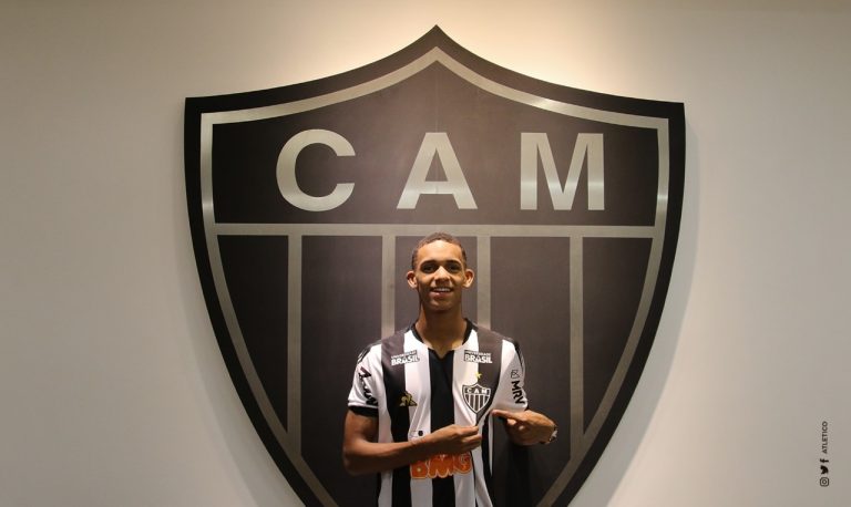 Mineiro se refuerza con juvenil colombiano