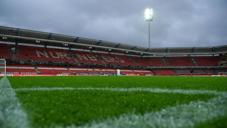 Coronavirus sacó al público de los estadios