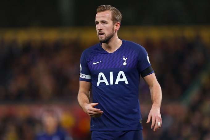 Kane abrió la puerta de salida en Tottenham