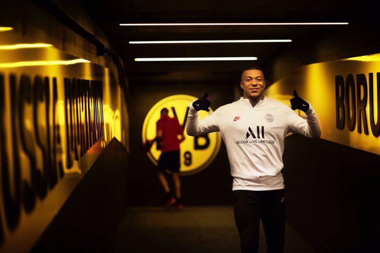 Conflicto entre la Federación y el PSG por Mbappé