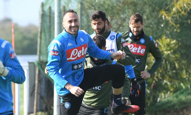 Íbamos a viajar, pero se cancelaron los vuelos: David Ospina