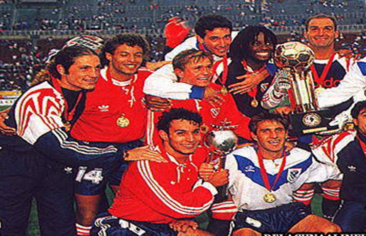 Un día como hoy: El 'Palomo' en la final argentina de la Recopa Sudamericana