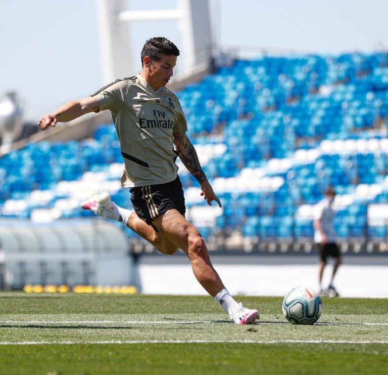 Manchester no quiere a James