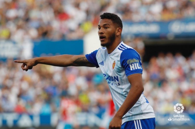 Suárez podría jugar al lado de Falcao