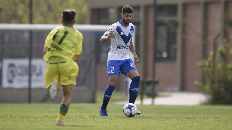 De los Santos, sin futuro definido