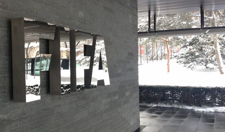 La FIFA insiste en Mundial cada dos años