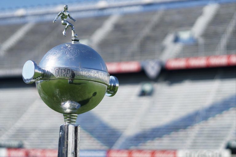 Uruguay se postula para recibir la Libertadores