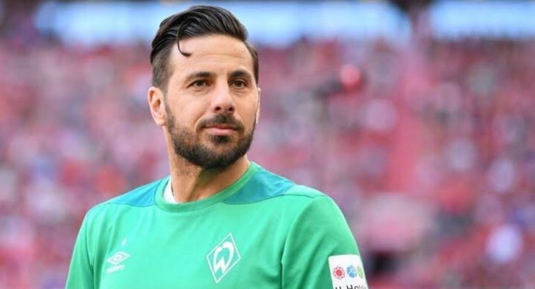 Pizarro se despidió sin jugar