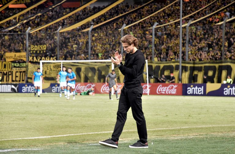 Peñarol despidió a Forlán