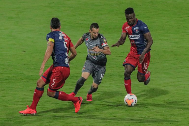 Caracas sorprendió al ‘poderoso’