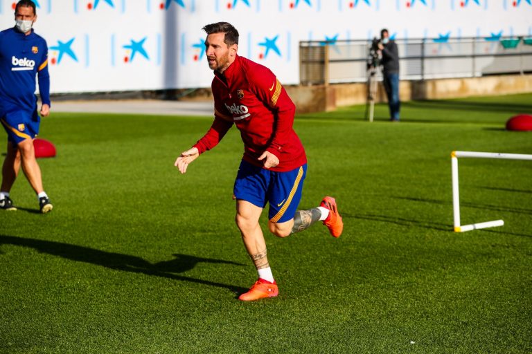 “Messi puede mejorar”: Koeman